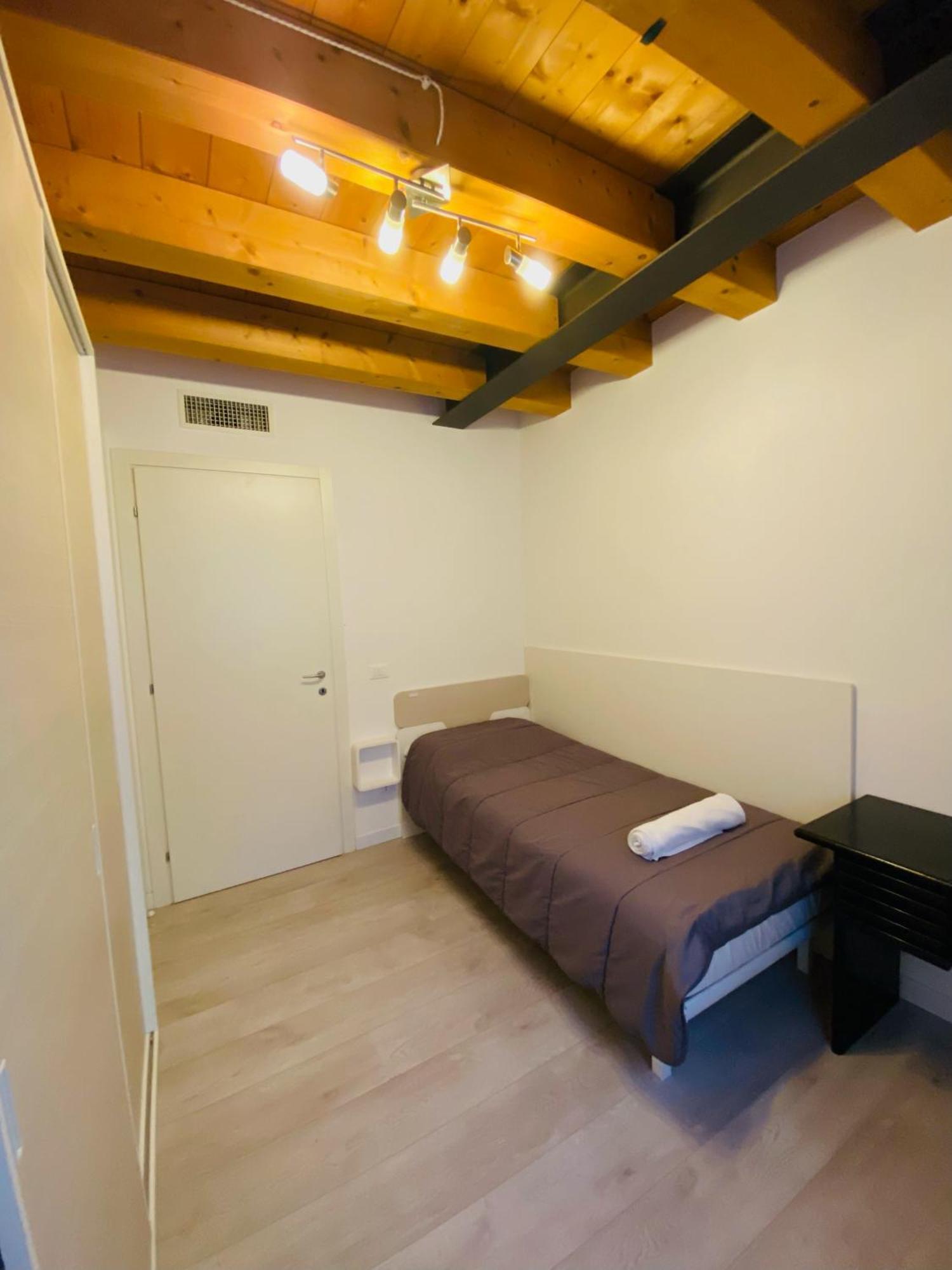 Central Luxury Garden Guest House Mestre Exterior foto
